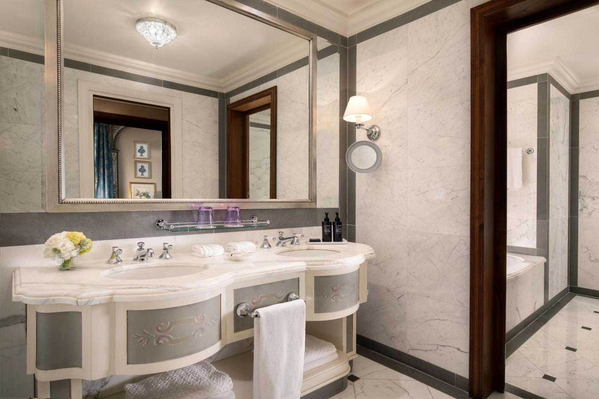 Royal Suite 1 King
