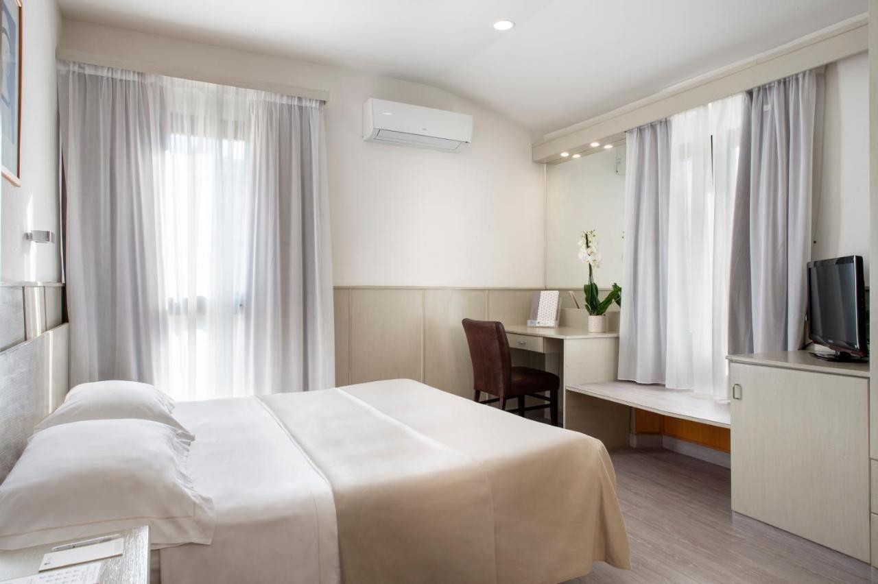 Double or Twin Room - Annex,744086059:JPEG